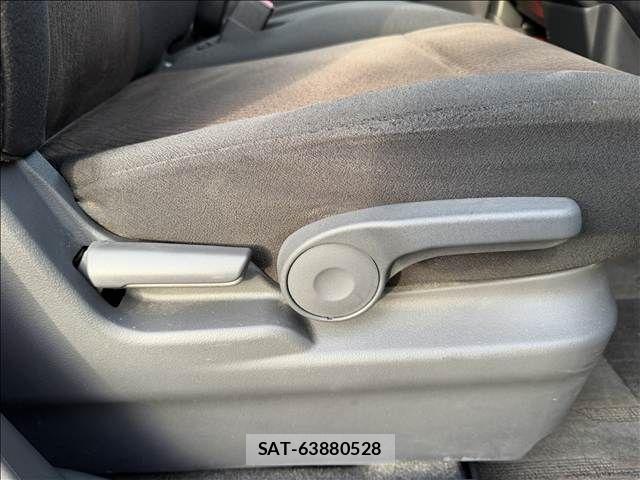 Nissan ROOX 2010-09 8486043-26