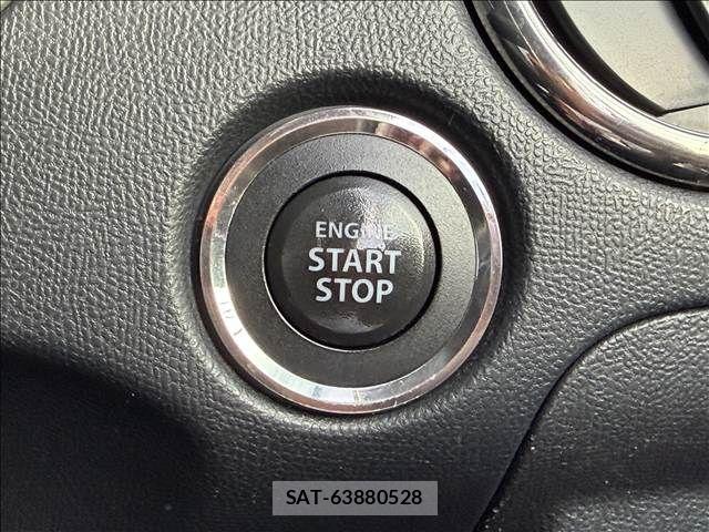 Nissan ROOX 2010-09 8486043-3