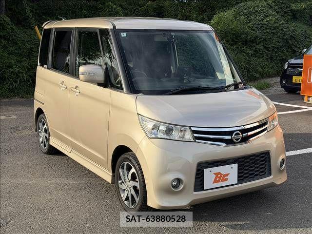 Nissan ROOX 2010-09 8486043-4
