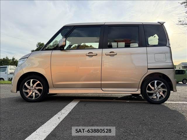 Nissan ROOX 2010-09 8486043-5