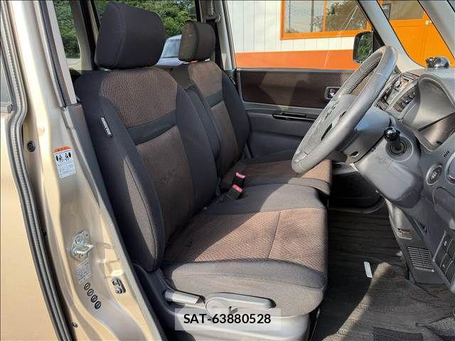 Nissan ROOX 2010-09 8486043-8