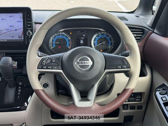 Nissan ROOX 2020-04 8527159-14
