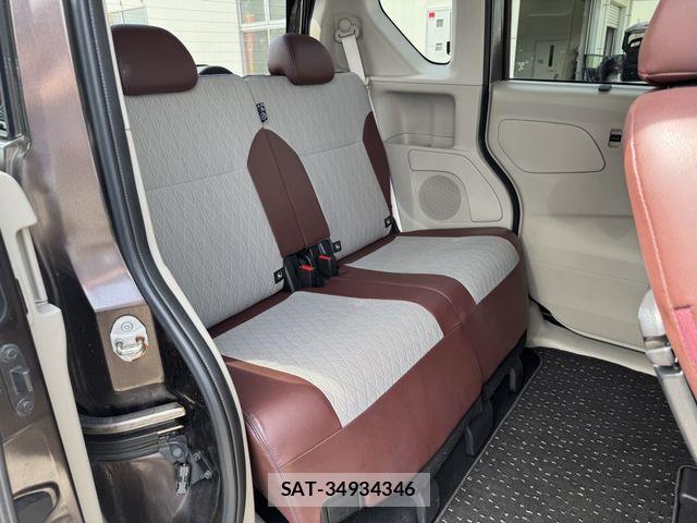 Nissan ROOX 2020-04 8527159-23