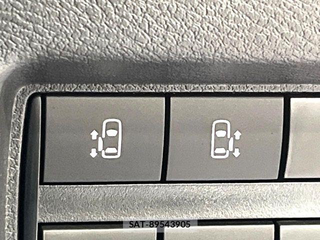 Nissan ROOX 2023-11 8527115-7