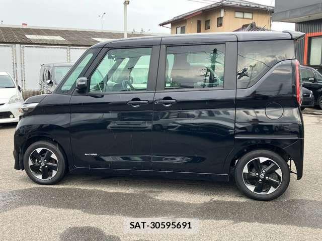 Nissan ROOX 2022-11 8527126-15