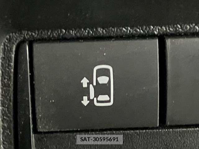 Nissan ROOX 2022-11 8527126-6