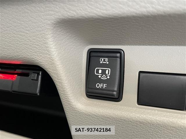 Nissan ROOX 2020-09 8527147-18