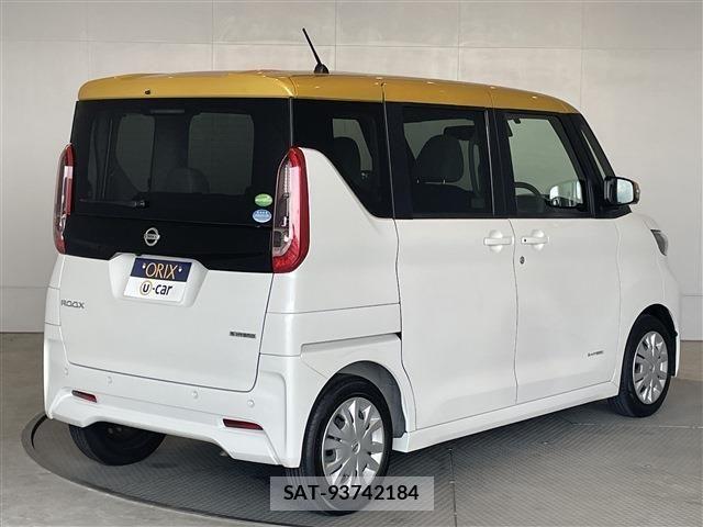 Nissan ROOX 2020-09 8527147-1