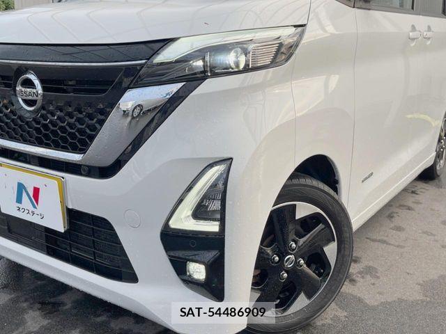 Nissan ROOX 2022-03 8527134-11