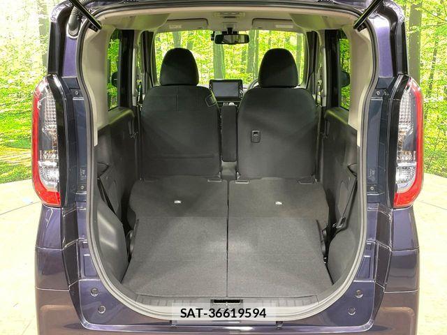 Nissan ROOX 2022-08 8527142-9