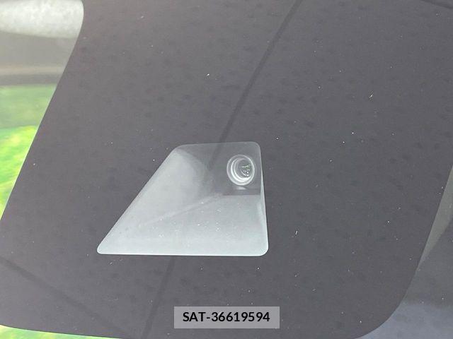 Nissan ROOX 2022-08 8527142-5