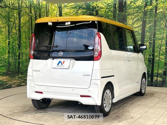Nissan ROOX 2022-02 8527141-16
