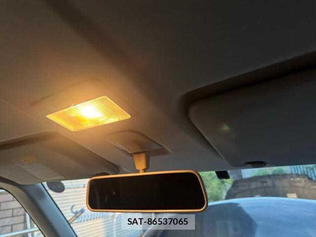 Nissan ROOX 2012-07 8527166-14