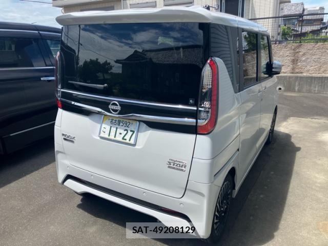 Nissan ROOX 2023-08 8527146-3
