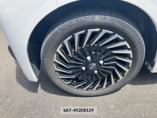 Nissan ROOX 2023-08 8527146-4