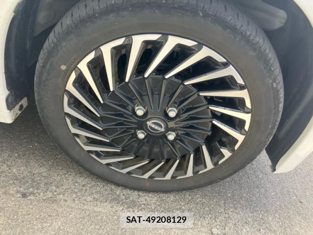 Nissan ROOX 2023-08 8527146-5