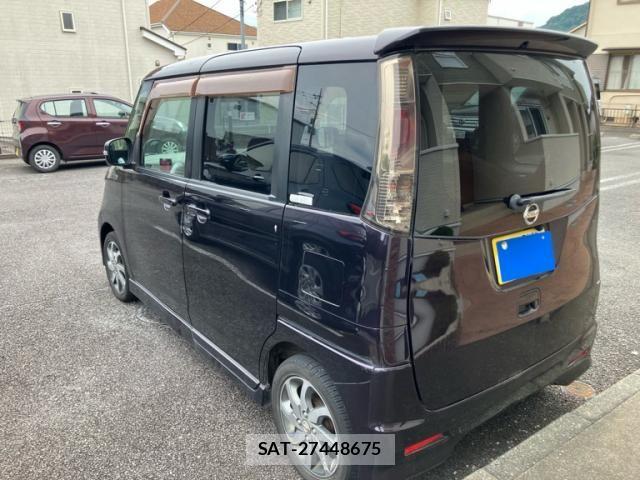 Nissan ROOX 2010-01 8527165-2