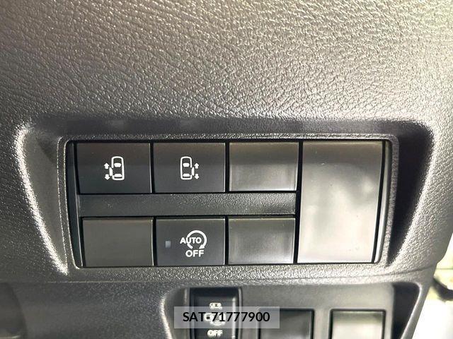 Nissan ROOX 2021-09 8527127-2