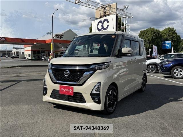 Nissan ROOX 2022-08 8527158-0