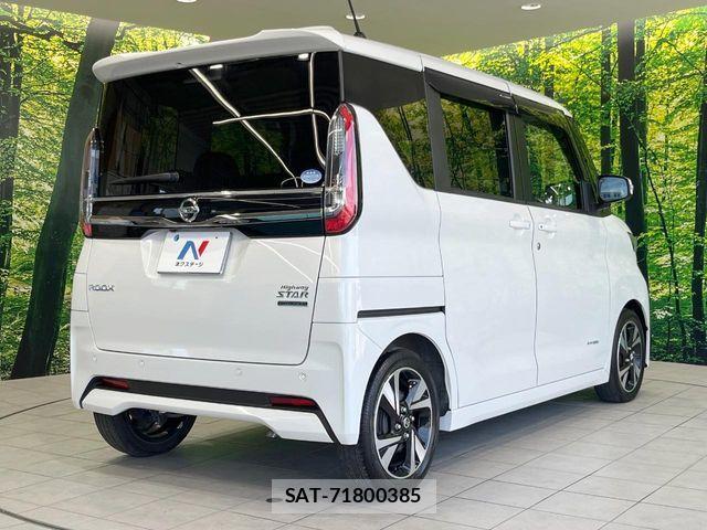 Nissan ROOX 2021-05 8527131-16