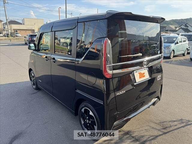 Nissan ROOX 2022-03 8527154-12
