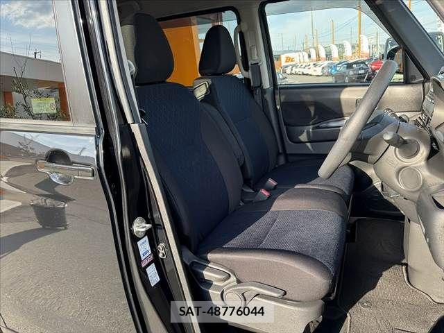 Nissan ROOX 2022-03 8527154-15
