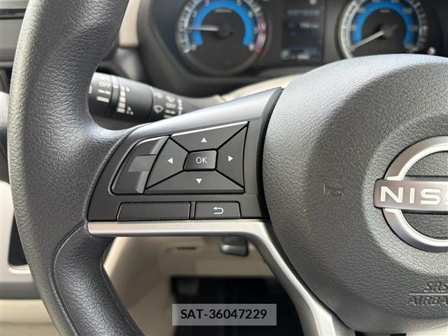 Nissan ROOX 2024-04 8527143-18