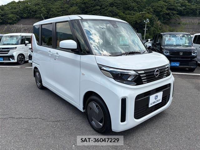 Nissan ROOX 2024-04 8527143-4