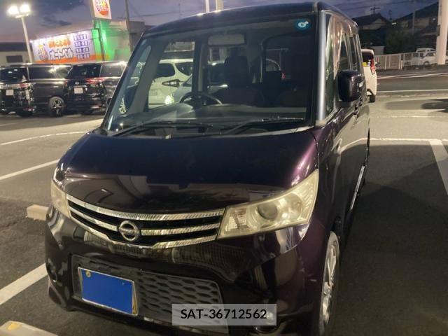Nissan ROOX 2013-02 8527163-0