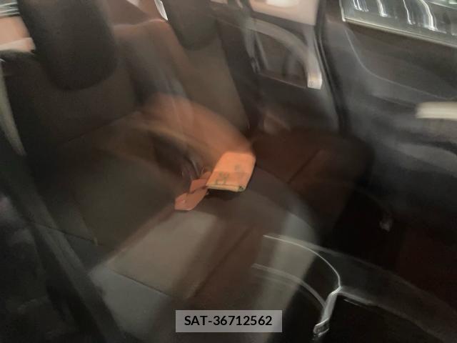 Nissan ROOX 2013-02 8527163-10