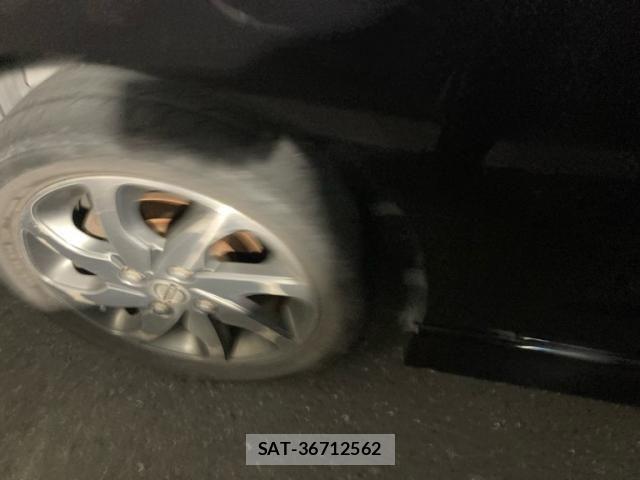Nissan ROOX 2013-02 8527163-8