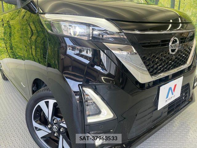 Nissan ROOX 2021-11 8563431-12