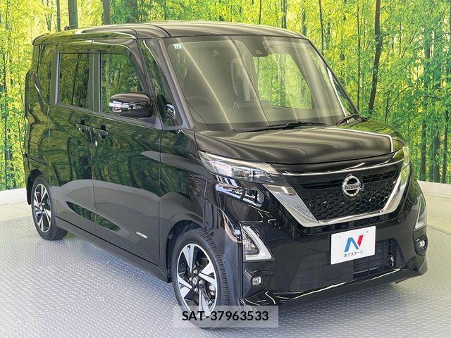 Nissan ROOX 2021-11 8563431-16
