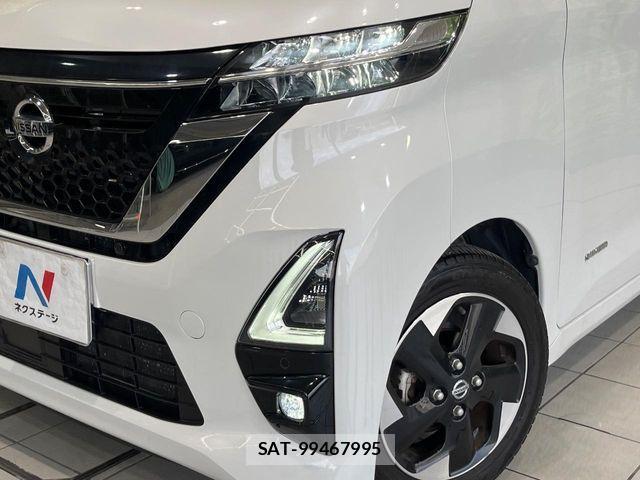 Nissan ROOX 2021-03 8563433-11