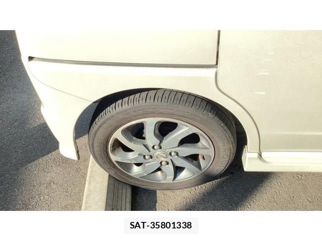 Nissan ROOX 2012-11 8563447-10