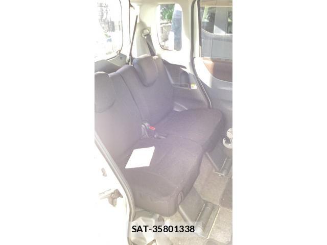 Nissan ROOX 2012-11 8563447-12