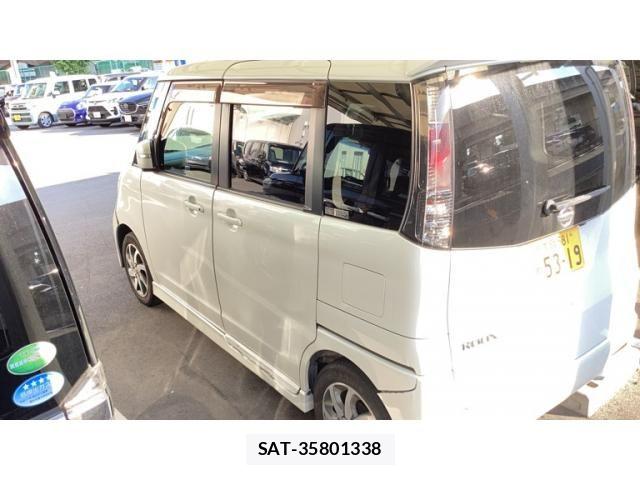 Nissan ROOX 2012-11 8563447-2