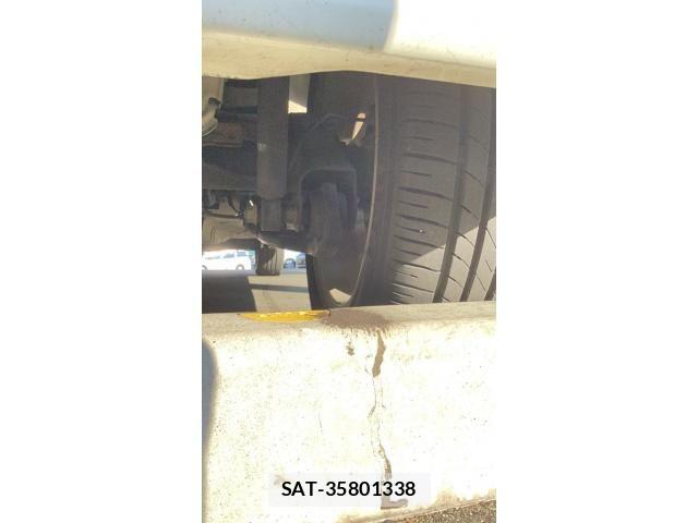 Nissan ROOX 2012-11 8563447-6