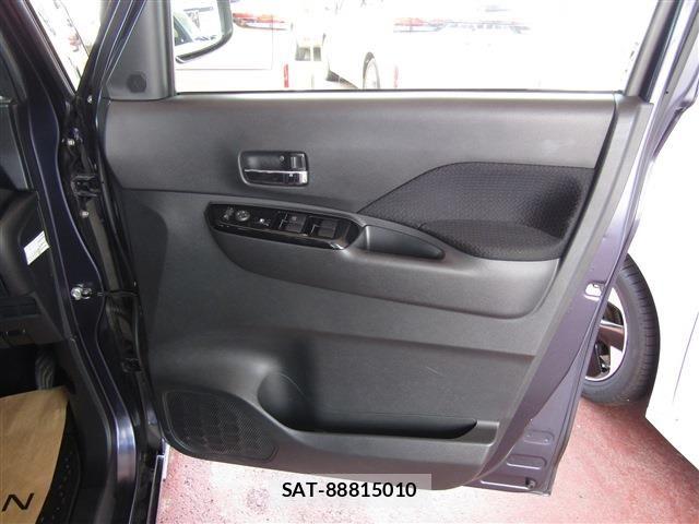 Nissan ROOX 2021-05 8563436-17
