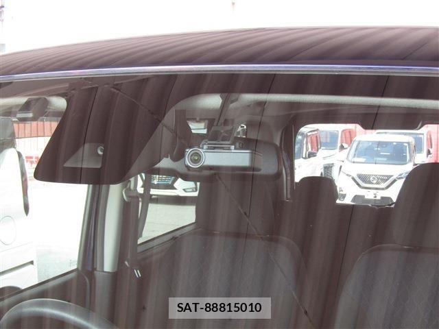 Nissan ROOX 2021-05 8563436-18