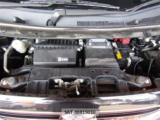 Nissan ROOX 2021-05 8563436-28
