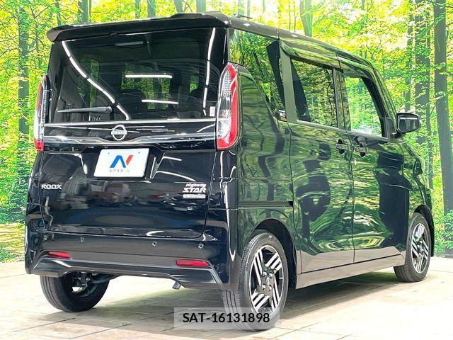 Nissan ROOX 2025-06 8563430-16