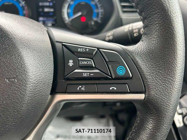 Nissan ROOX 2021-05 8563438-9