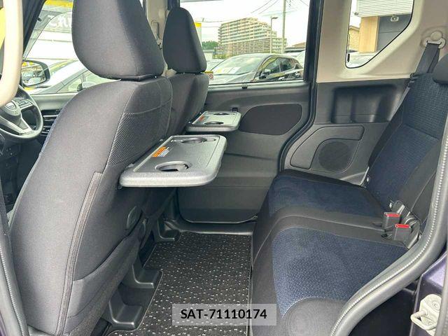 Nissan ROOX 2021-05 8563438-27