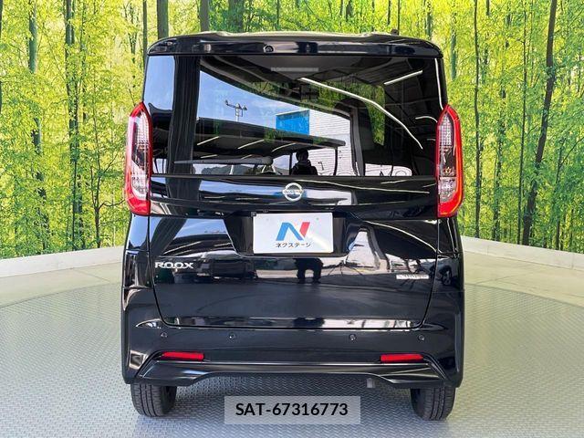 Nissan ROOX 2022-03 8563434-15