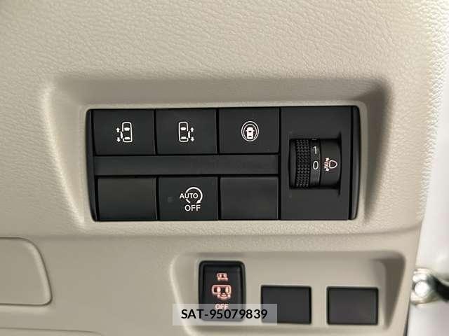 Nissan ROOX 2021-06 8563441-12