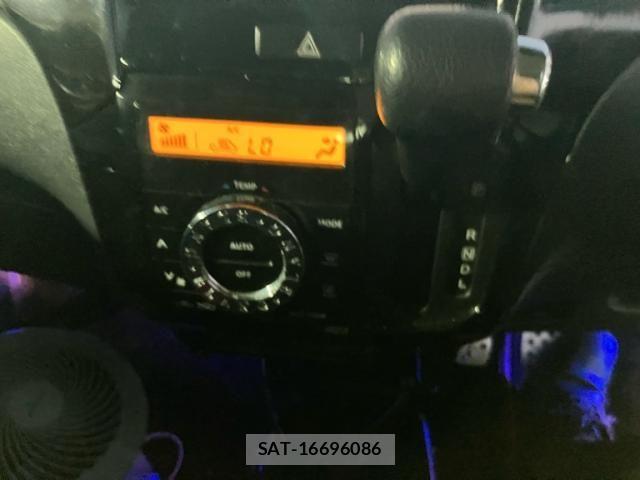 Nissan ROOX 2010-10 8563449-12