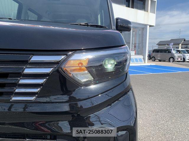 Nissan ROOX 2024-06 8563443-26