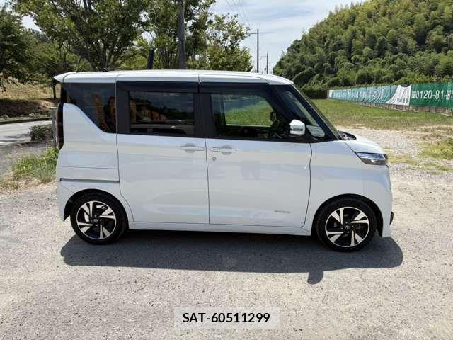 Nissan ROOX 2021-11 8563444-3