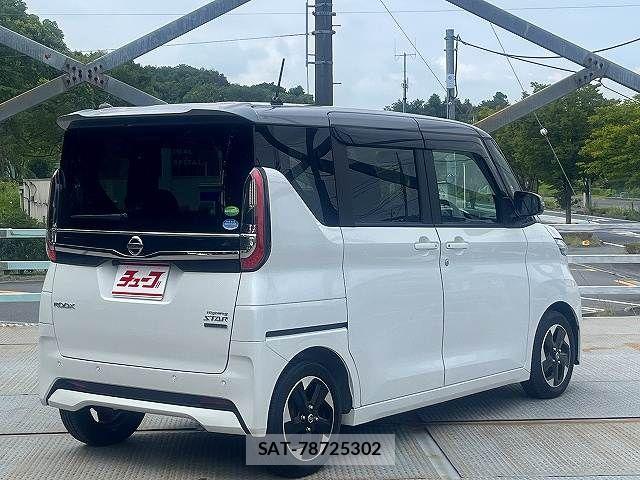 Nissan ROOX 2021-02 8563439-4